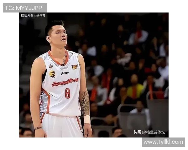 广东心仪外援已加盟他队朱芳雨引援速度慢遭媒体人吐槽